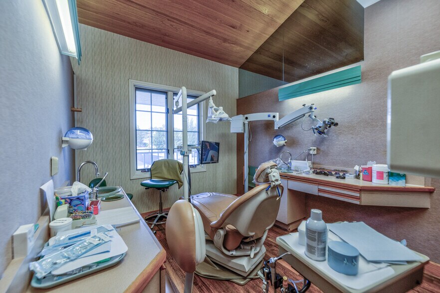 More Photos Of 16336 Whittier Blvd, Whittier Medical For Sale