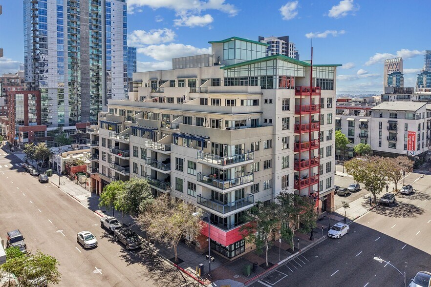 More Photos Of 871-875 G St, San Diego Apartments For Sale