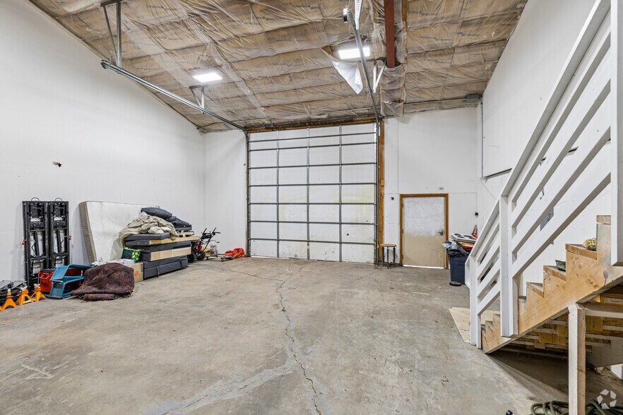 More Photos Of 80 Metcalf Rd, Avon Warehouse For Sale