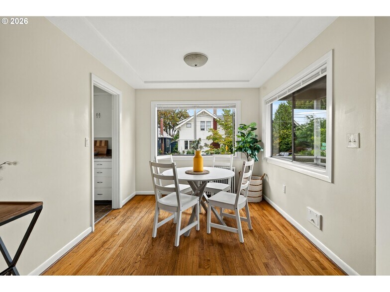 More Photos Of 1250 SE 46th Ave, Portland Multifamily For Sale