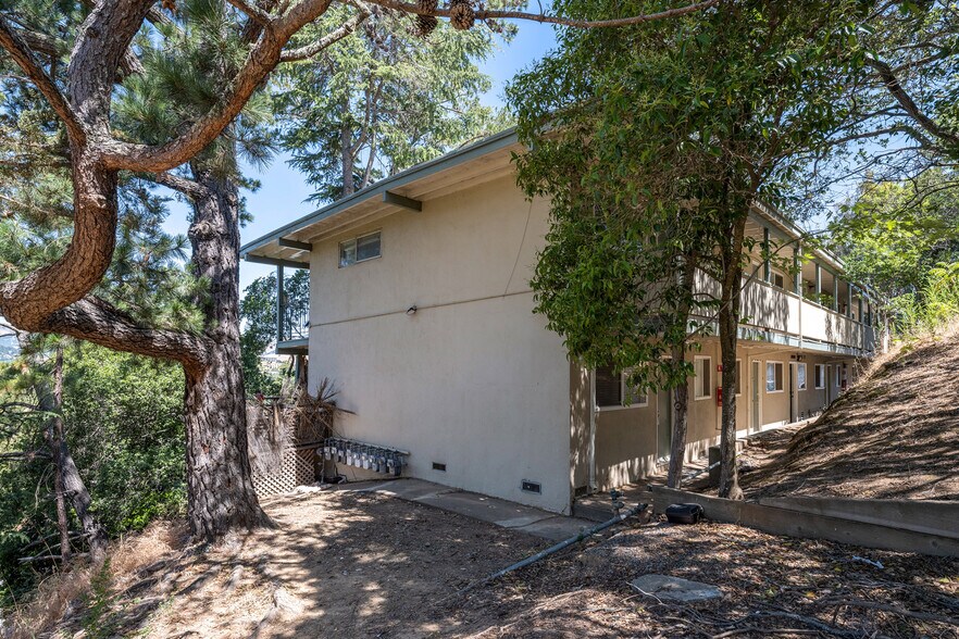 More Photos Of 7 Merrydale Rd, San Rafael Apartments For Sale