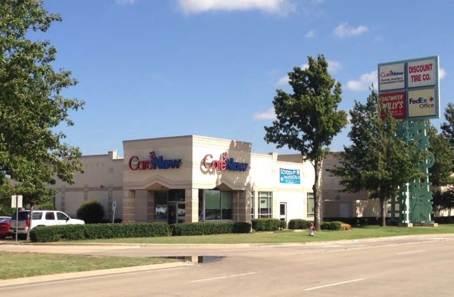 More Photos Of 2355 E Grapevine Mills Cir, Grapevine Freestanding For Sale