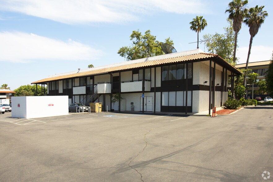 More Photos Of 601 N Golden Circle Dr, Santa Ana Medical For Sale