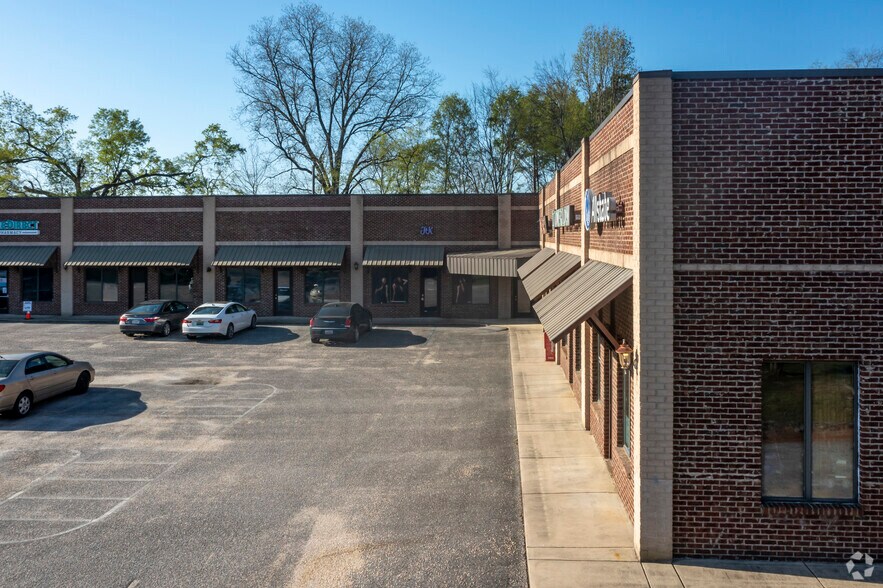 More Photos Of 7895 Hwy 119, Alabaster Freestanding For Lease