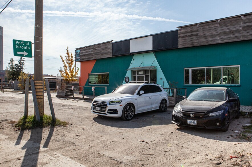 More Photos Of 4 Carlaw Ave, Toronto Warehouse For Lease