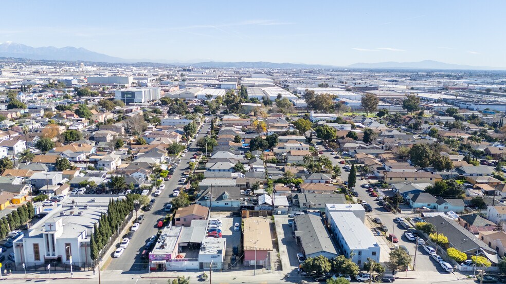 More Photos Of 4610 Compton Ave, Los Angeles Apartments For Sale