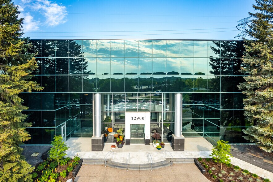 More Photos Of 12900 Whitewater Dr, Minnetonka Unknown For Lease