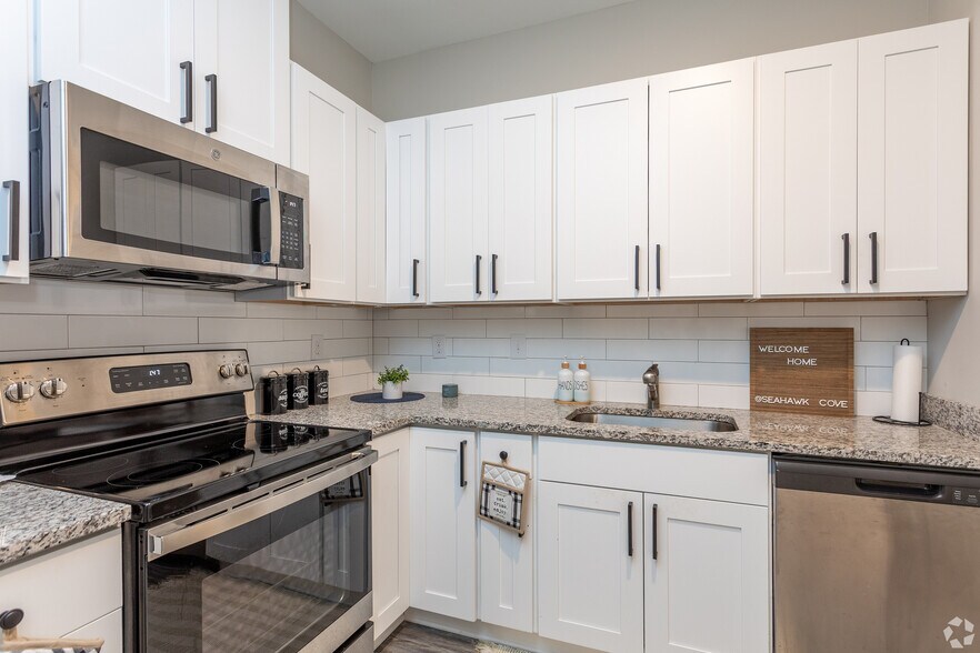 More Photos Of 619 S Kerr Ave, Wilmington Apartments For Sale