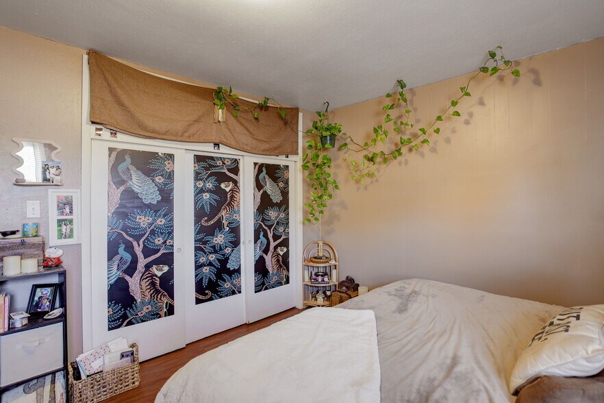 More Photos Of 2107 3rd Ave, Longmont Apartments For Sale