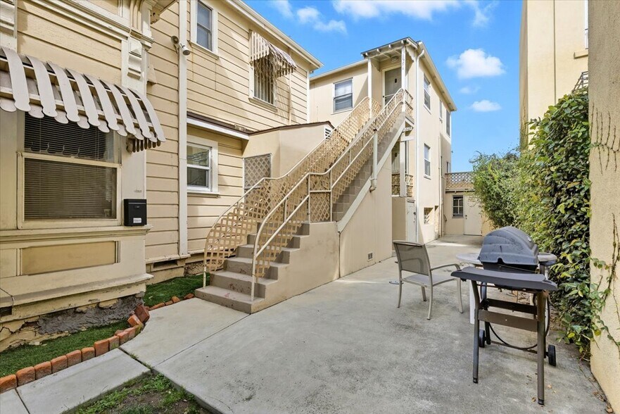 More Photos Of 1561-1575 9th Ave, San Diego Apartments For Sale