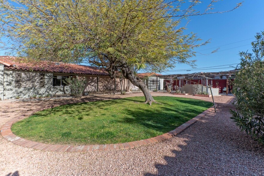 More Photos Of 602-606 E San Juan Ave, Phoenix Apartments For Sale