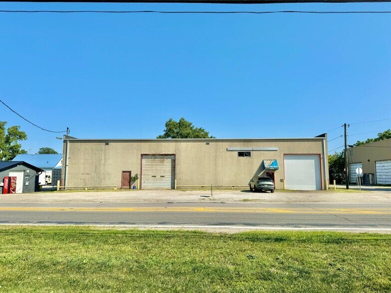 Primary Photo Of 1410 Harding E Hwy, Marion Warehouse For Sale
