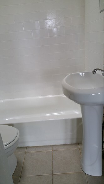 More Photos Of 7020 Woodland Ave, Philadelphia Apartments For Sale
