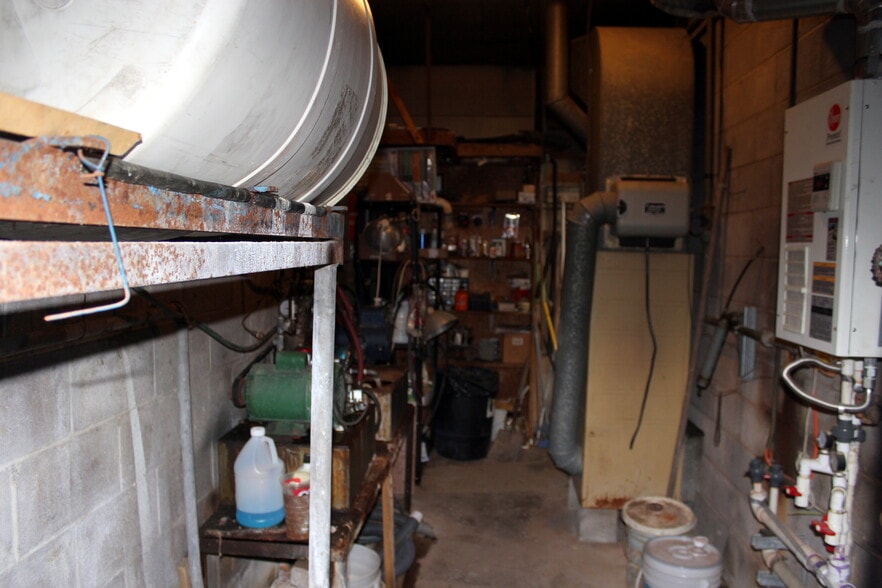 More Photos Of 302 E Third St, Lowry City Freestanding For Sale