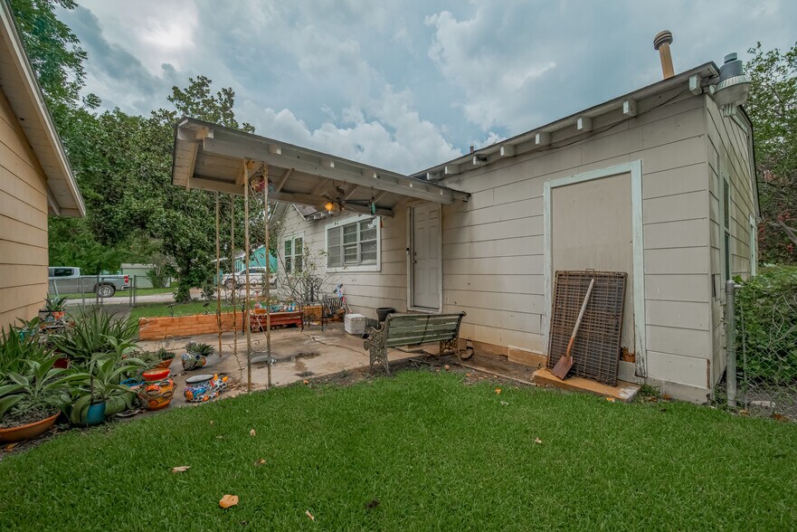 More Photos Of , Wharton Multifamily For Sale