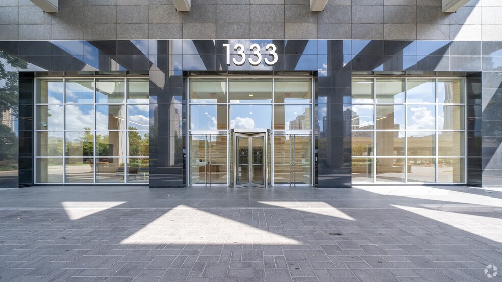 More Photos Of 1233 West Loop S, Houston Unknown For Lease