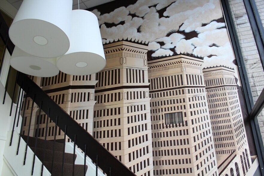 More Photos Of 17320 W 12 Mile Rd, Southfield Unknown For Lease