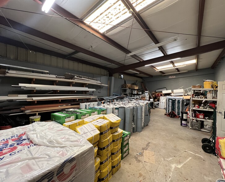 More Photos Of 525 Production Blvd, Naples Service For Sale