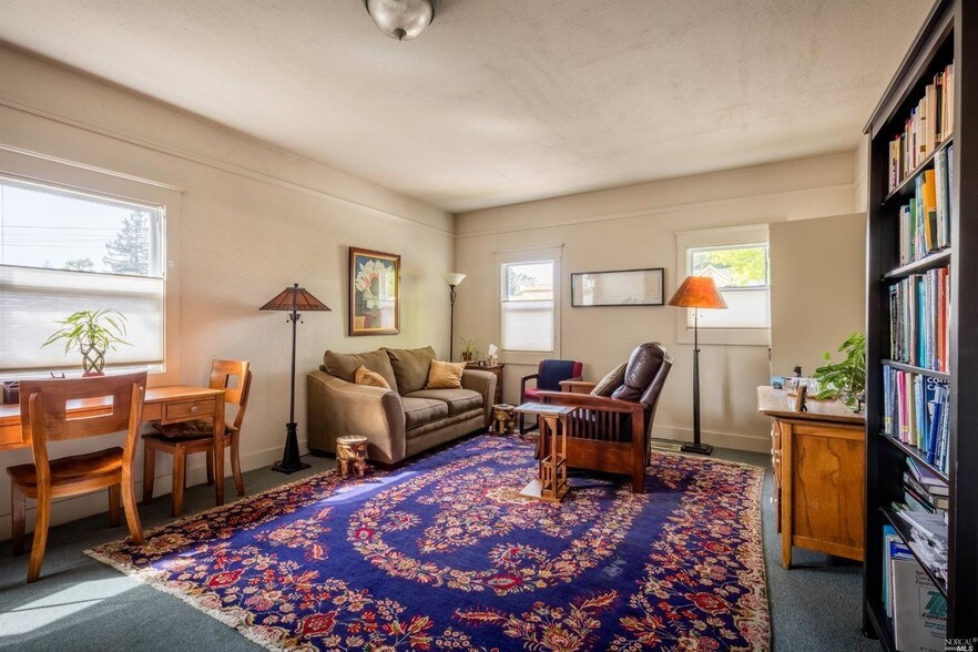 More Photos Of 825 College Ave, Santa Rosa Medical For Lease