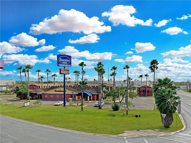 More Photos Of 1990 W Expressway 83, Mercedes Hotel For Sale