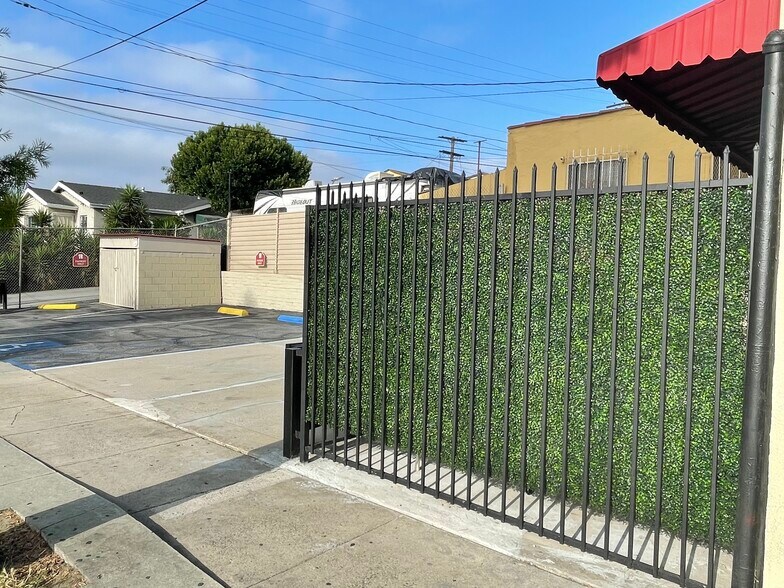 More Photos Of 3174 E Gage Ave, Huntington Park Medical For Sale