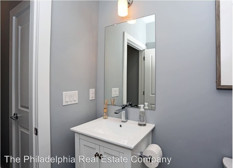More Photos Of 3925 Haverford Ave, Philadelphia Apartments For Sale