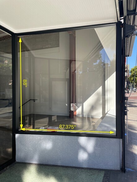 More Photos Of 901-907 S Hill St, Los Angeles Storefront For Lease