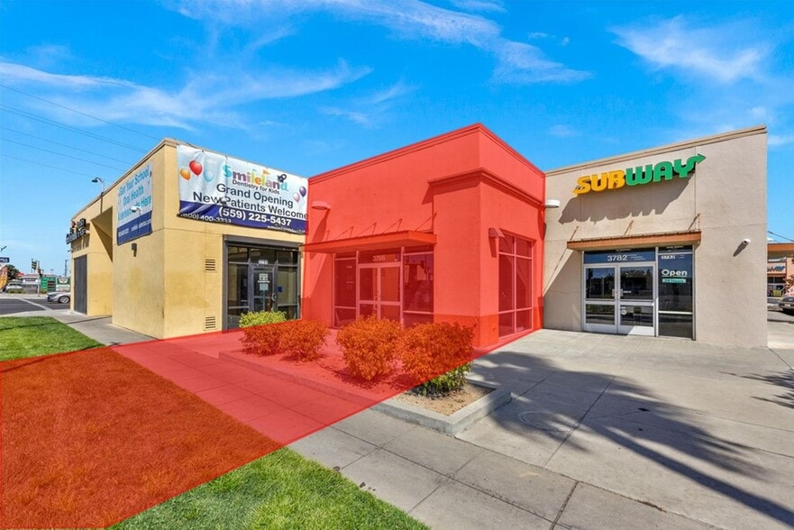 More Photos Of 3730-3780 N Blackstone Ave, Fresno Unknown For Lease