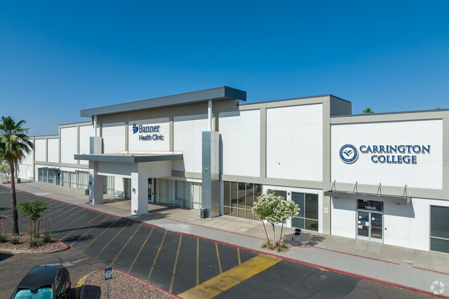 More Photos Of 1262-1342 S Country Club Dr, Mesa General Retail For Lease