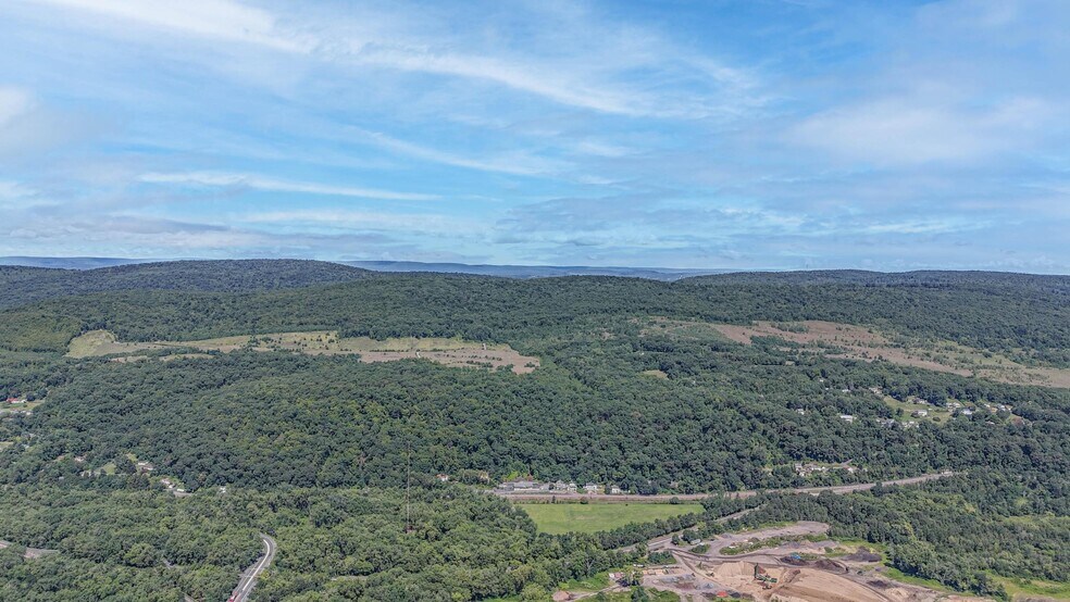 More Photos Of 1477 W Main St, Plymouth Bar For Sale