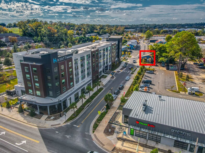 Primary Photo Of 661-663 Industrial Dr, Tallahassee Warehouse For Lease