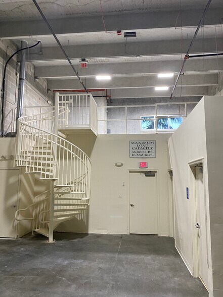 More Photos Of 1835 NW 112th Ave, Miami Warehouse For Lease