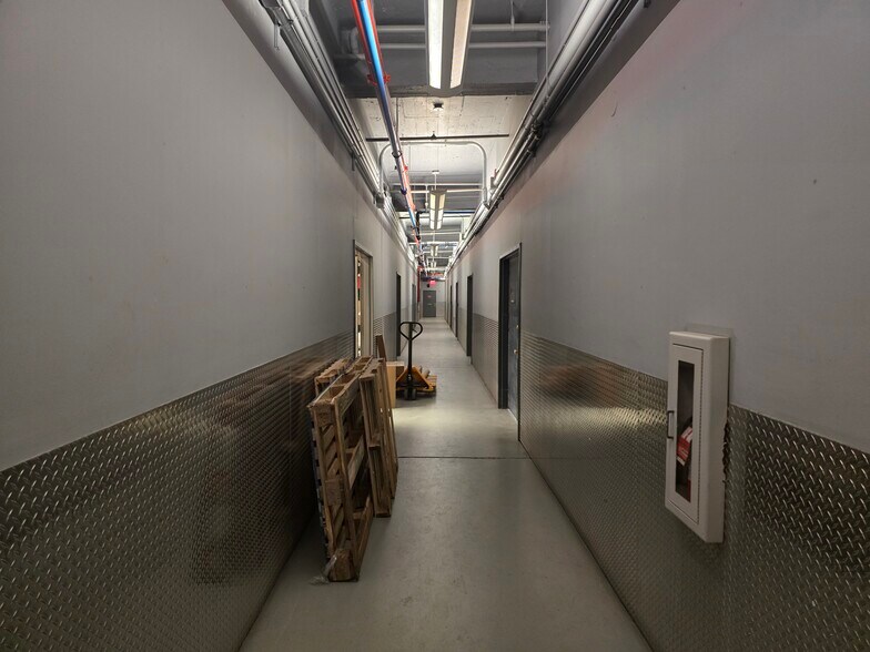 More Photos Of 63 Woodward Ave, Ridgewood Warehouse For Lease