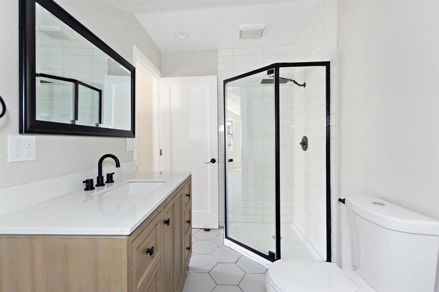 More Photos Of 1703 S Burlington Ave, Los Angeles Apartments For Sale