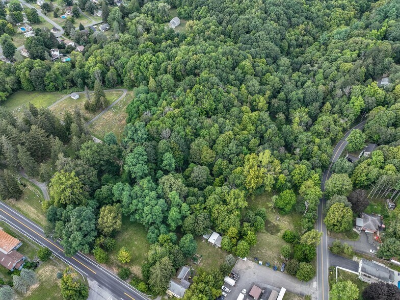 More Photos Of 453 Main Ave, Wynantskill Land For Sale