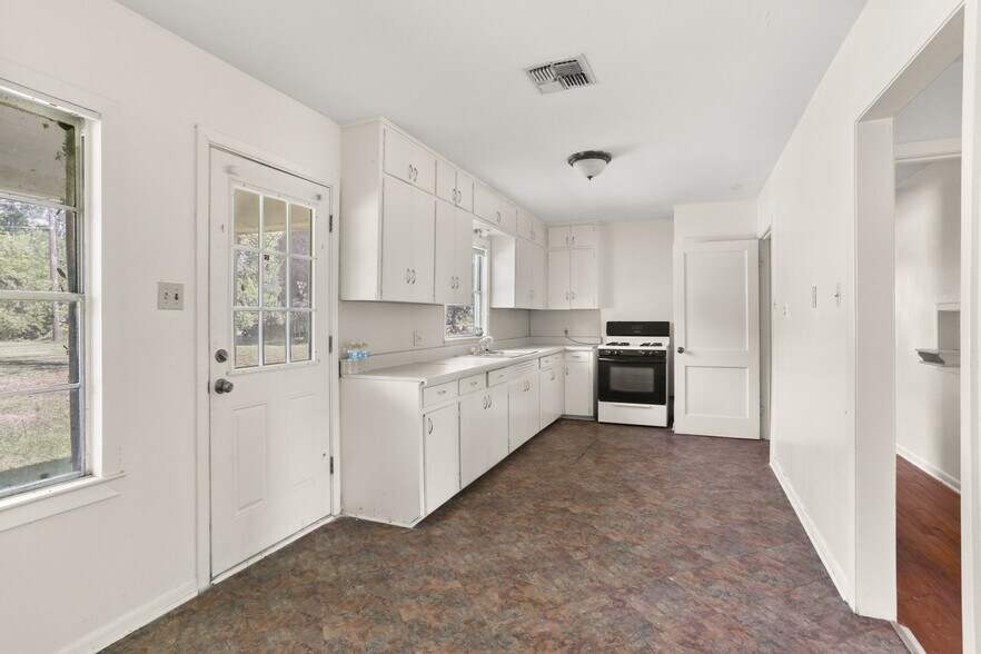 More Photos Of , Cut Off Multifamily For Sale