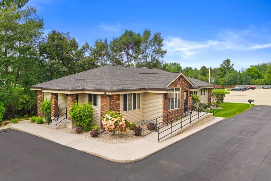 Primary Photo Of 3210 Post Rd, Stevens Point Office For Lease