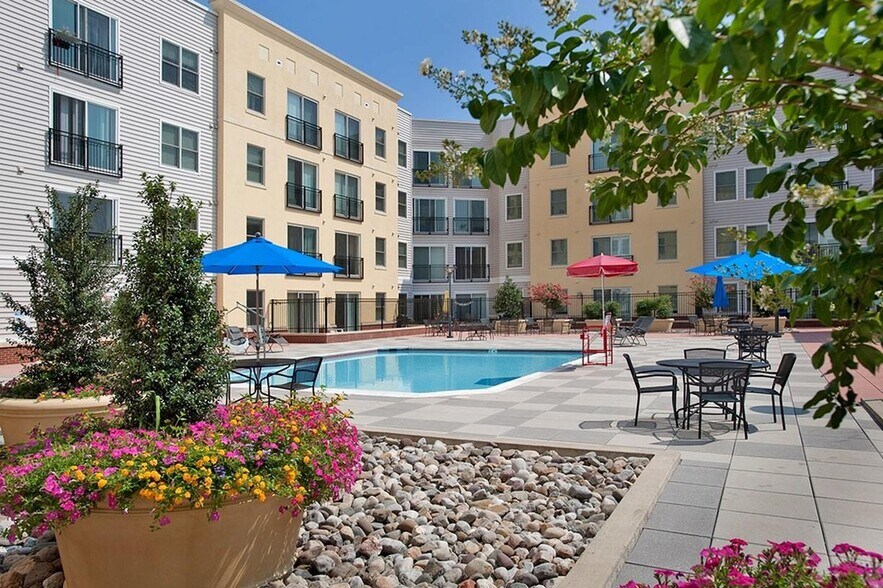 More Photos Of 20 Maryland Ave, Rockville Apartments For Lease