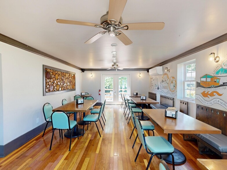 More Photos Of 6990 W Lake Rd, Fairview Restaurant For Sale