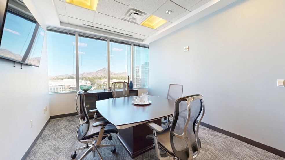 More Photos Of 2415 E Camelback Rd, Phoenix Coworking Space