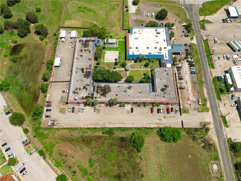 More Photos Of 5501 Ih 37, Corpus Christi Healthcare For Sale