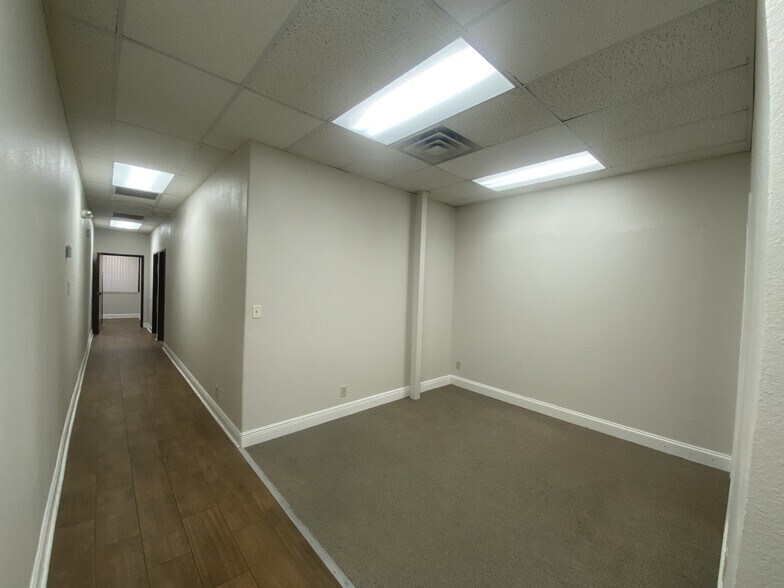More Photos Of 10935 Wurzbach Rd, San Antonio Office For Lease