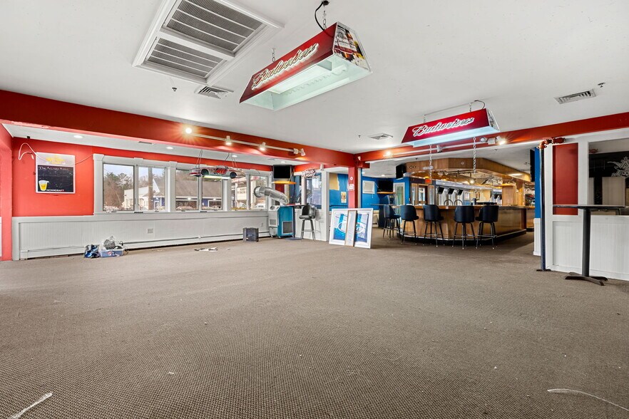 More Photos Of 2212 Main St, Tewksbury General Retail For Sale