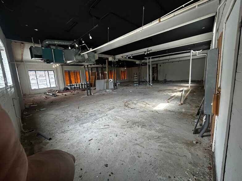 More Photos Of 2338-2344 Columbia Pike, Arlington Unknown For Lease