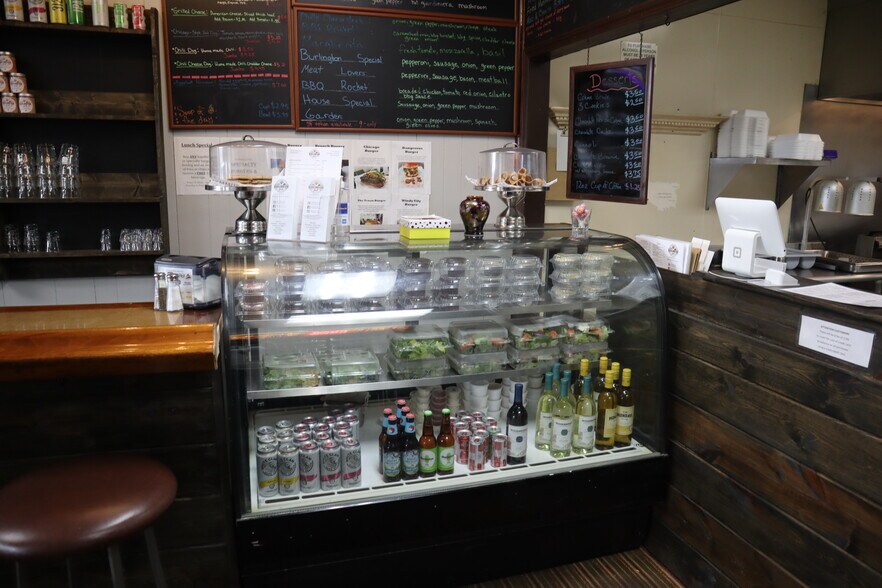 More Photos Of 125 S Main St, Burlington Restaurant For Lease