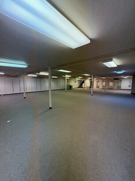 More Photos Of 363 Aultman St, Ely General Retail For Sale