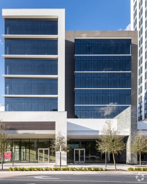 More Photos Of 550 S Andrews Ave, Fort Lauderdale Office Residential For Lease