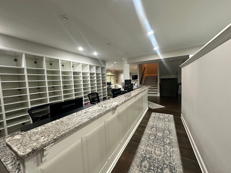 More Photos Of 5920 Odell St, Cumming Office For Sale