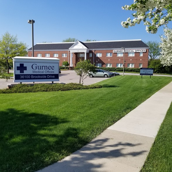 Primary Photo Of 36100 N Brookside Dr, Gurnee Medical For Lease