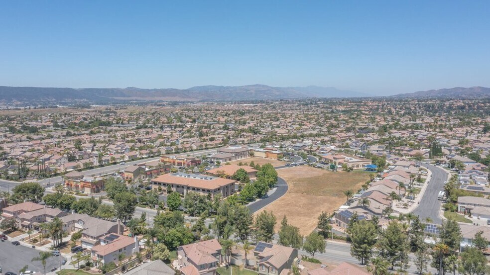 More Photos Of Date St, Temecula Land For Lease